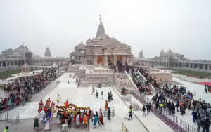 Ayodhya sees surge of devotees on Ram Lalla&hellip;